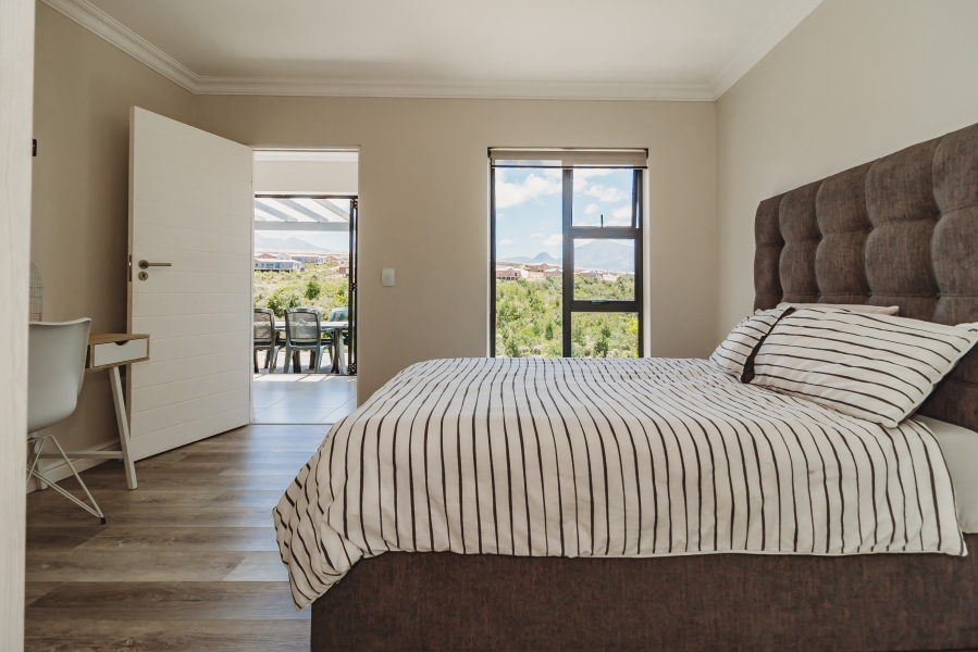 4 Bedroom Property for Sale in Welgelegen Western Cape